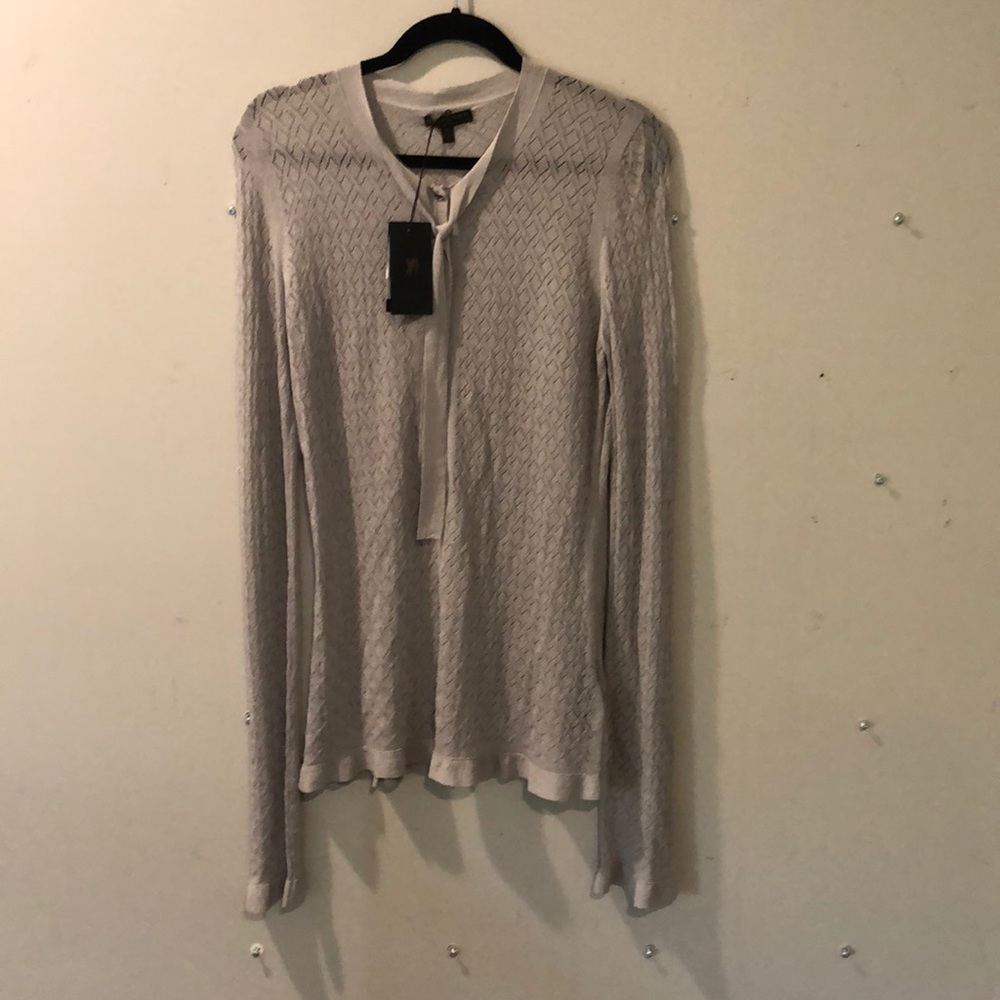 NWT. Authentic Burberry Blouse color Stone